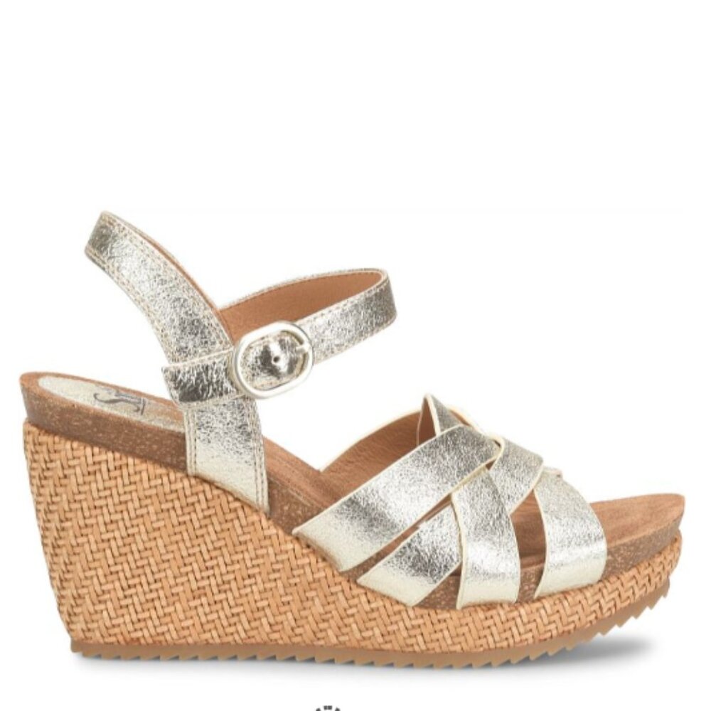 new Sofft Carlana Italian Leather Wedge Sandals  in box 266 3S7